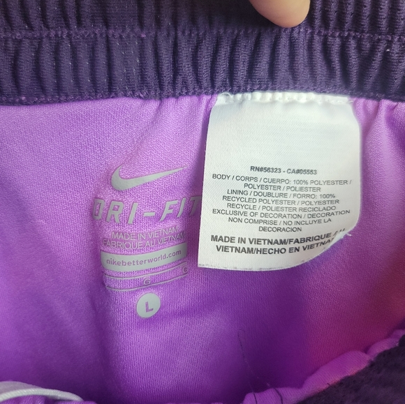 Nike Dri Fit Shorts L Womens - Picture 3 of 4